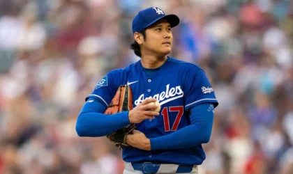 The Dodgers’ Real Worry Isn’t Ohtani’s Arm. It’s His Knee.