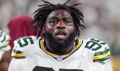 Packers DT Devonte Wyatt’s Mom Beat Him to the Tears After $57 Million Extension