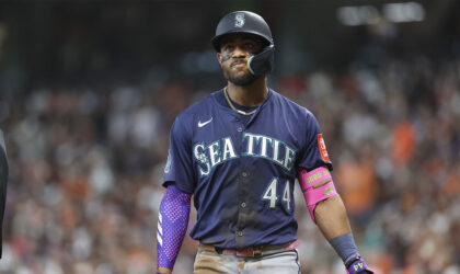 Mariners Lose Rodriguez and Robles to Injuries in Brutal Loss to Angels