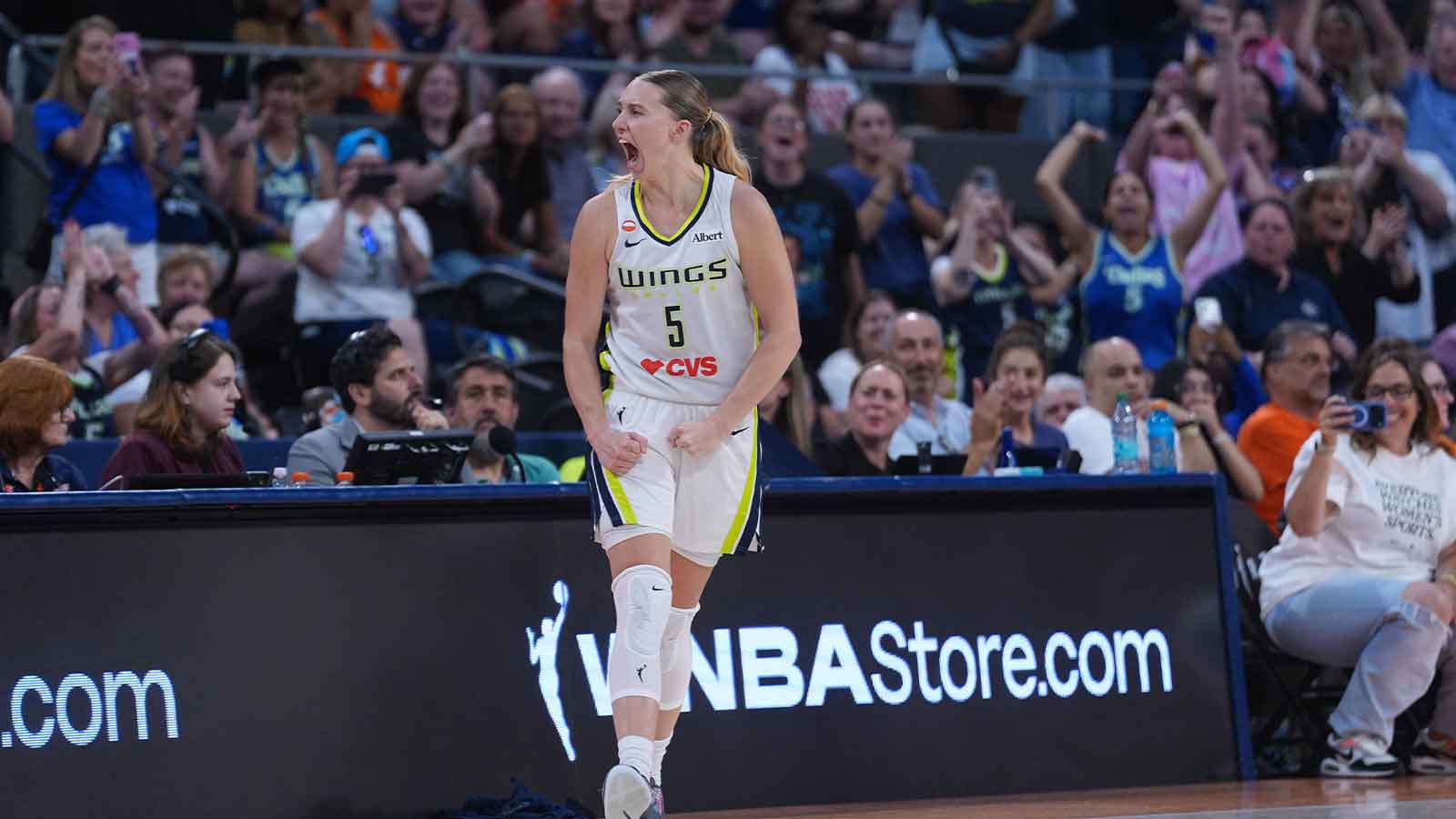 Paige Bueckers and Azzi Fudd Got Emotional Saying Goodbye to Connecticut. It Was Personal.