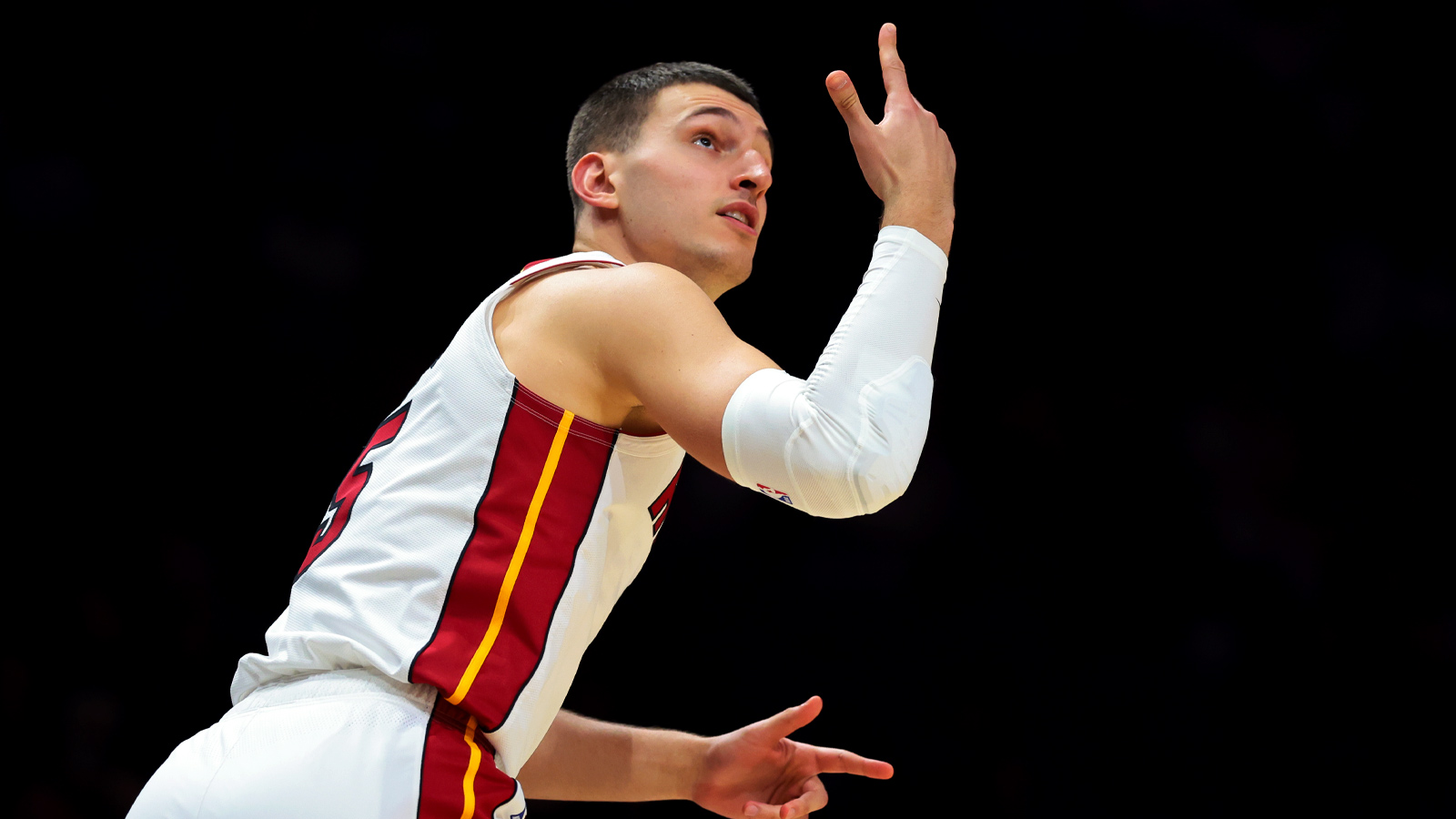 Heat Trying to Offload Nikola Jovic After Giannis Trade, and His FIBA Showing Won’t Help