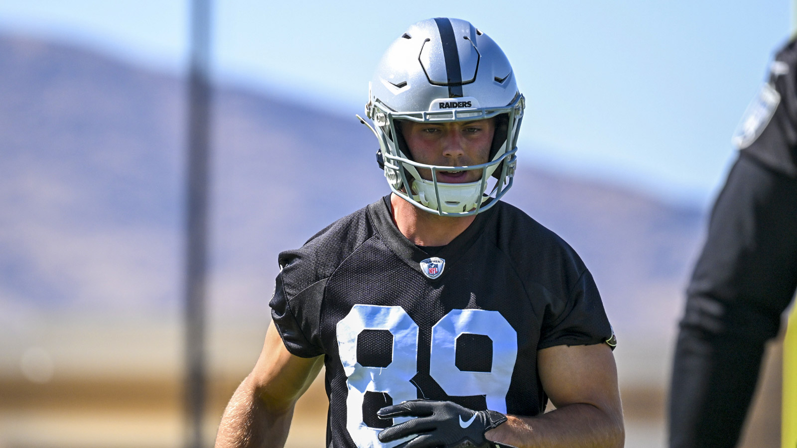 Can Brock Bowers Pull Off Something No Tight End Has Ever Done to an NFL Season?