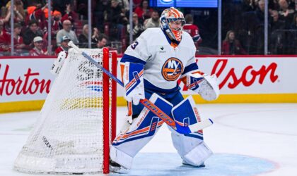 Devils Land Ex-Islanders Goalie David Rittich After Markstrom Heads to Florida