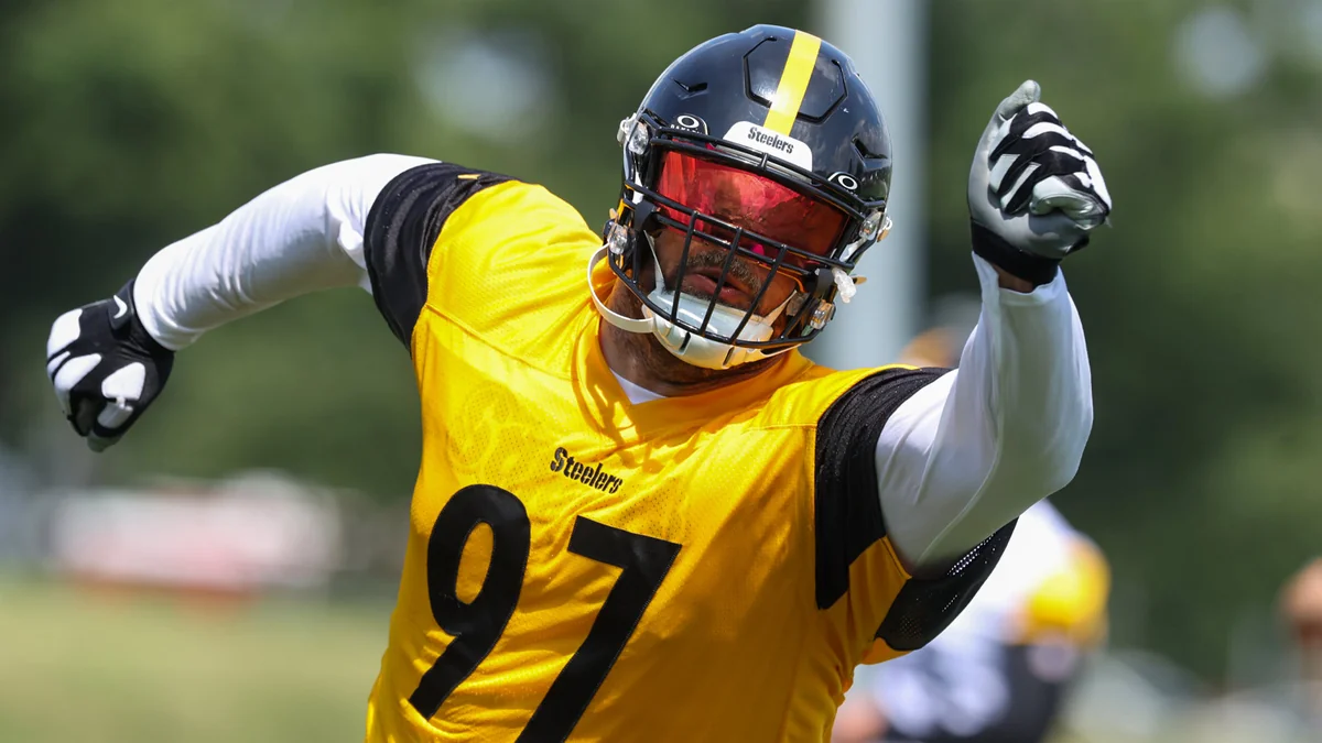 Steelers’ Cameron Heyward Just Did Something No Other 36-Year-Old Defensive Tackle Has Done
