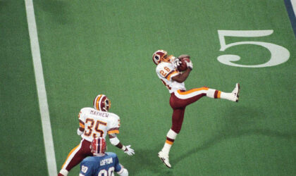 Joe Theismann Once Returned Punts for Fun. That’s the Kind of Grit This All-Time Commanders Team Needs.