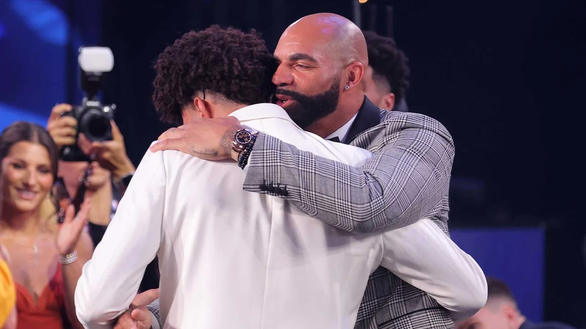 Carlos Boozer Watched His Son Drop 23 in Summer League. Here’s What He Told Him Before Tip.