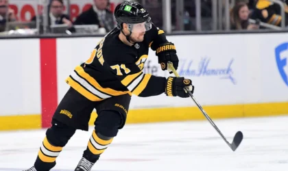 Viktor Arvidsson Says Playing for Todd McLellan Again Was an ‘Easy Decision’
