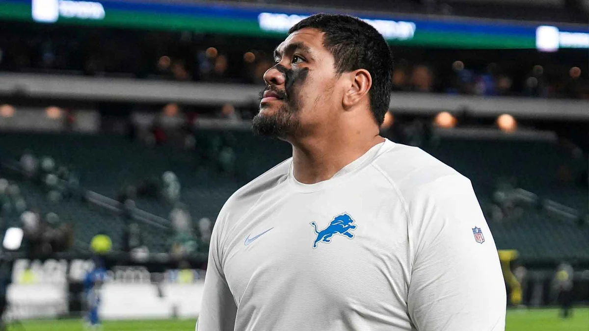 Penei Sewell Is Switching to Left Tackle. The Pressure Is Real.