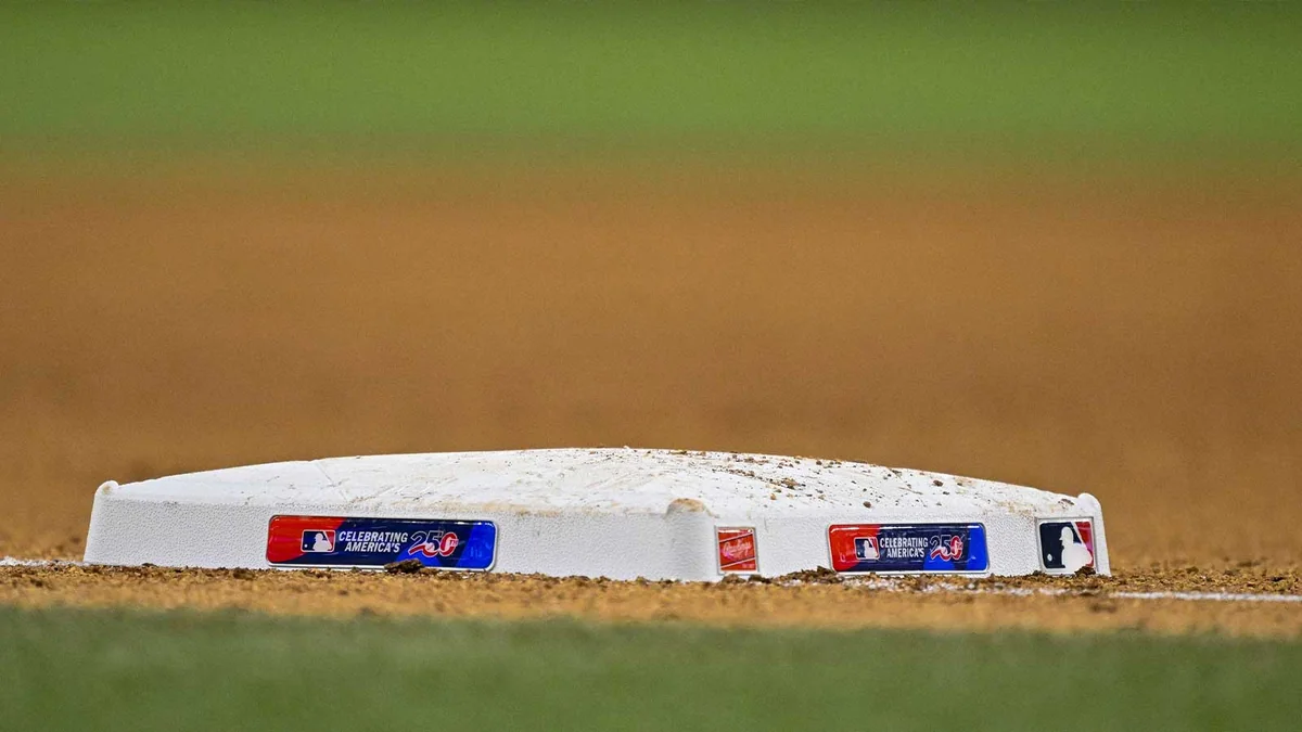 Boston and Detroit Are Both on Winning Streaks. That Makes Their Trade Deadline Calls Brutal.