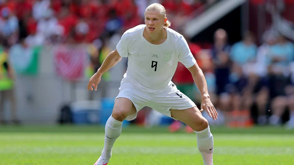 Norway Stuns England in World Cup Quarterfinal as Haaland, Schjelderup Steal the Show