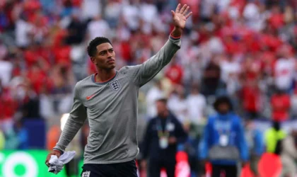 Tom Brady Trolled Jude Bellingham With a Beatles Reference After England’s World Cup Goal