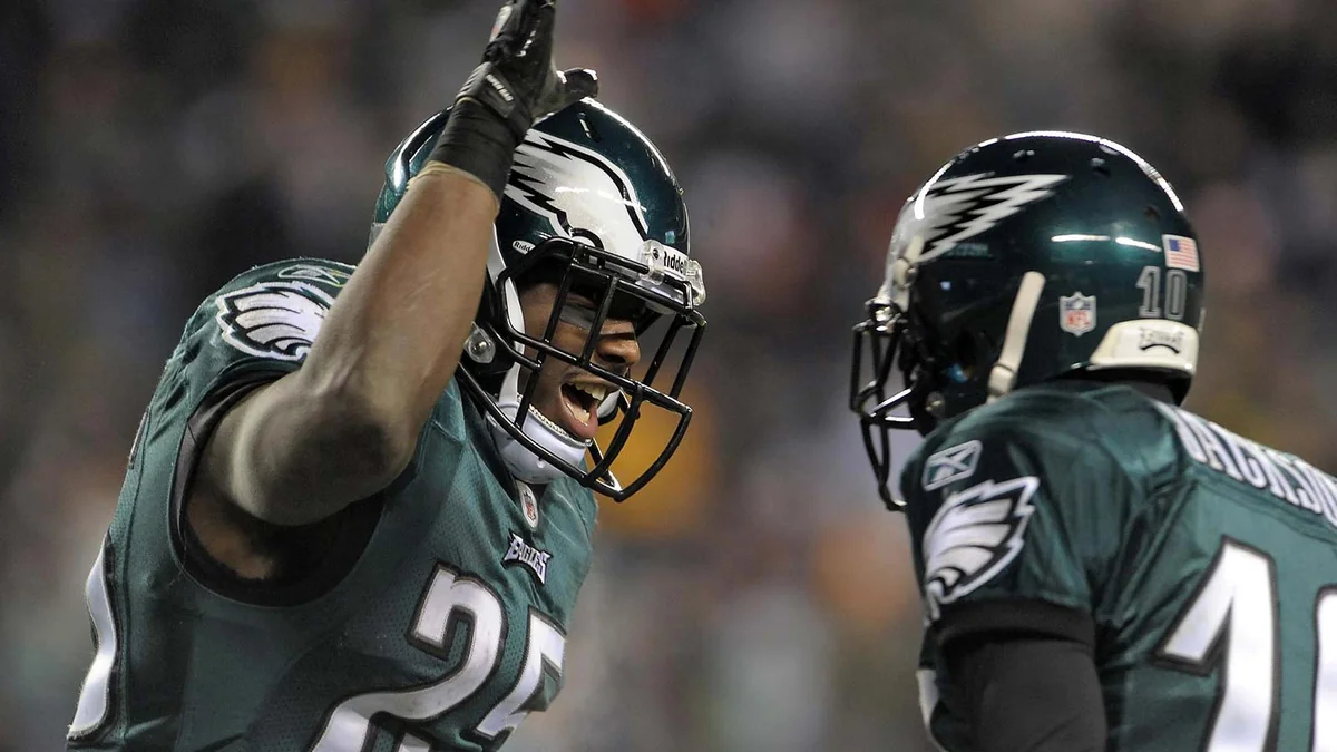 Randall Cunningham at QB and Other Picks for a 20-0 Eagles All-Time Squad