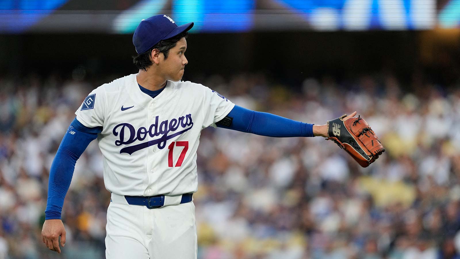 Dodgers’ Shohei Ohtani Bicep Issue Could Force Tough Decision on Two-Way Future