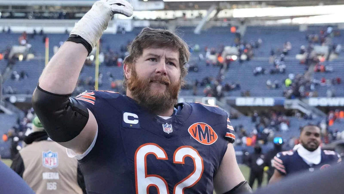 Joe Thuney Turned Back Time for the Bears. ESPN’s New Rankings Prove It.