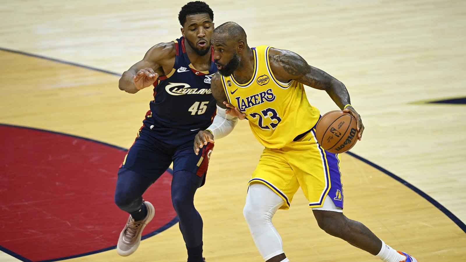 LeBron James to the Cavs Looks Like the Endgame. NBA Insiders Explain Why.