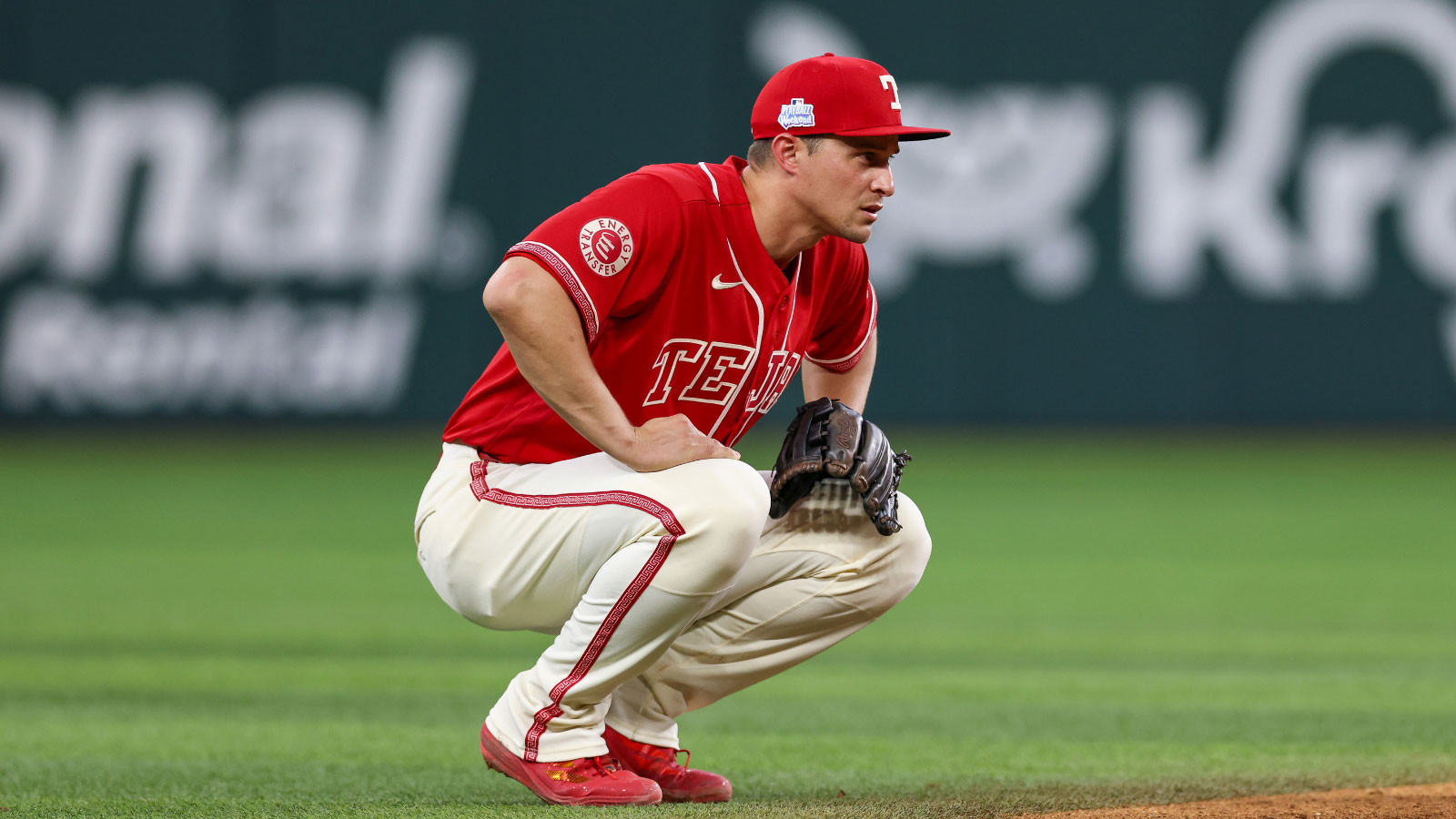 Corey Seager Heads Back to IL as Texas Rangers Lose Their Best Bat Again