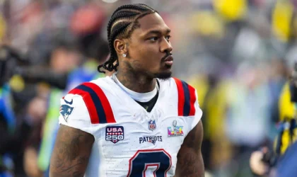 Stefon Diggs Called Himself the Best WR2 in Football. Commanders Players Are Already Trying to Recruit Him.