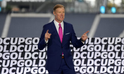 Alexi Lalas Says an England Loss to Mexico Would Be a ‘Colossal Disaster’