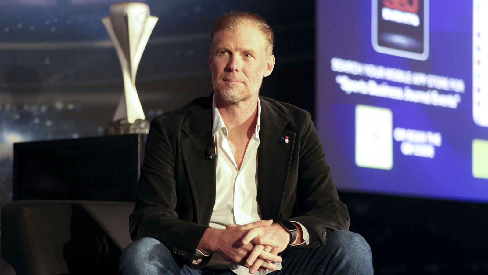 Alexi Lalas Roasts World Cup Fans Who Came for Him. He Didn’t Miss.