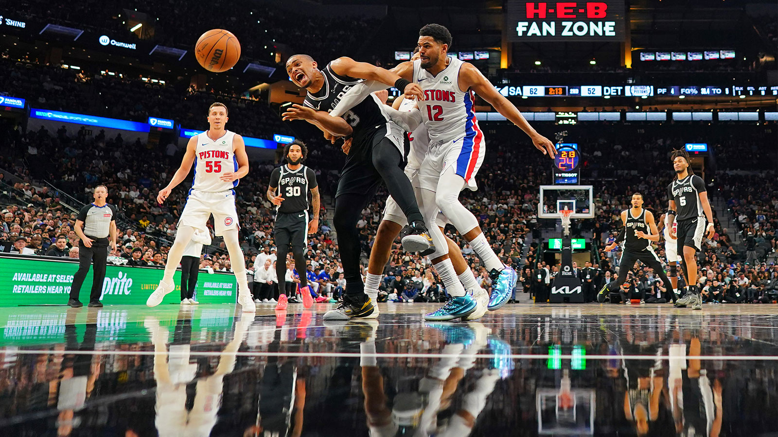 San Antonio’s Quiet Summer Might End With a Tobias Harris Deal