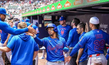 Mets errors nearly cost them a win. Andy Green says that has to stop.