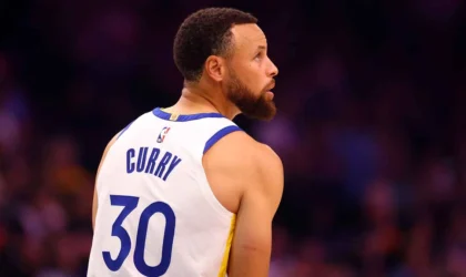 Stephen Curry Put Warriors Fans on Notice With Four Words About His Future