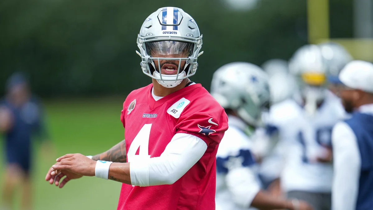 Dak Prescott Just Jumped in ESPN’s QB Rankings. The Gap Behind Him Is Telling.