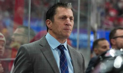 Hurricanes Add a Goalie Who Shined in the Playoffs, Even If the Numbers Look Rough