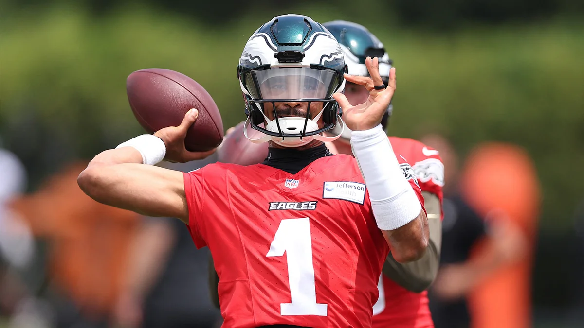 Jalen Hurts Ranked 17th by NFL Insiders. An Eagles Reporter Just Made a Fair Point.
