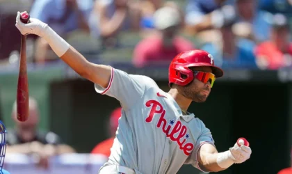 Phillies Prospect Justin Crawford’s Knee Injury Could Shape Their Trade Deadline Plans