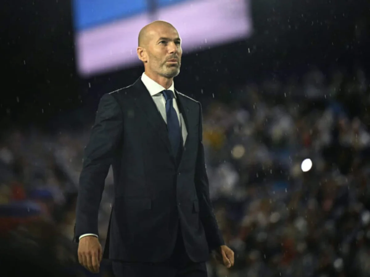 Zidane Finally Gets the France Job After Years of Waiting