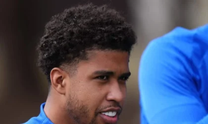New Signing Andrey Santos Gets First Look as Manchester United Opens Preseason Against Wrexham