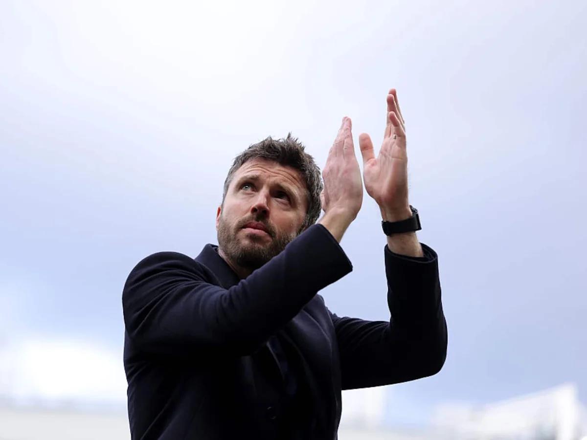 Carrick Sees Encouraging Signs from Santos in Man United’s Preseason Loss