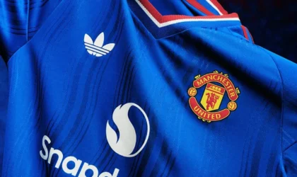 Man United’s New Away Kit Goes Full 1980s Nostalgia With a Trefoil Twist