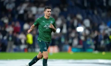 Real Madrid Ready to Test Man City With Cut-Rate Rodri Offer as Contract Talks Stall