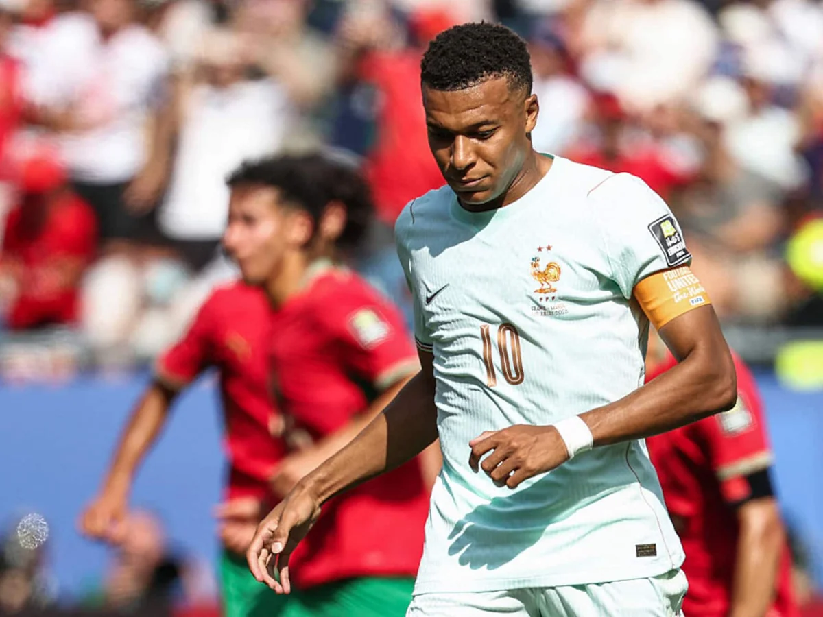 Mbappé Joins Messi in World Cup Penalty Nightmare With a Shocker vs. Morocco