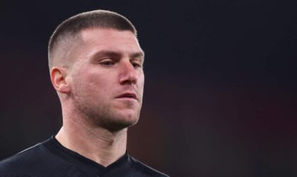 Manchester United Zero in on Homegrown Goalkeeper to Replace Onana