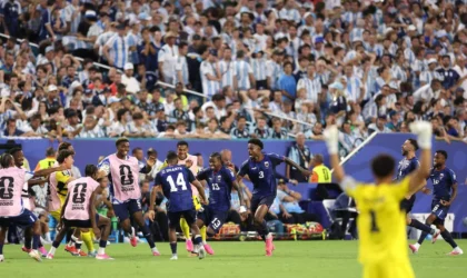 Cape Verde’s Sidny Lopes Cabral Just Won World Cup Goal of the Tournament for That Argentina Stunner
