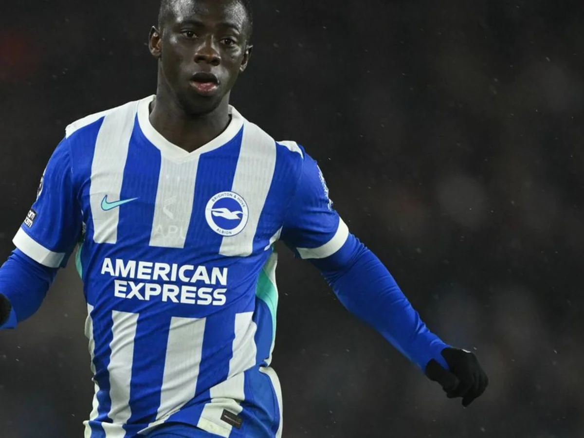 Liverpool Eyes Yankuba Minteh as Salah’s Long-Term Replacement at £80 Million