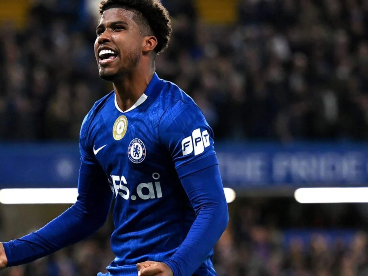 United Land Andrey Santos in £50M Deal as Midfield Overhaul Accelerates