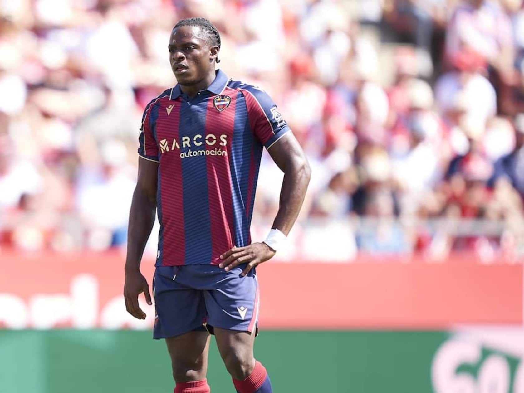 Etta Eyong’s Release Clause Just Dropped by €10M and Man United Is Listening