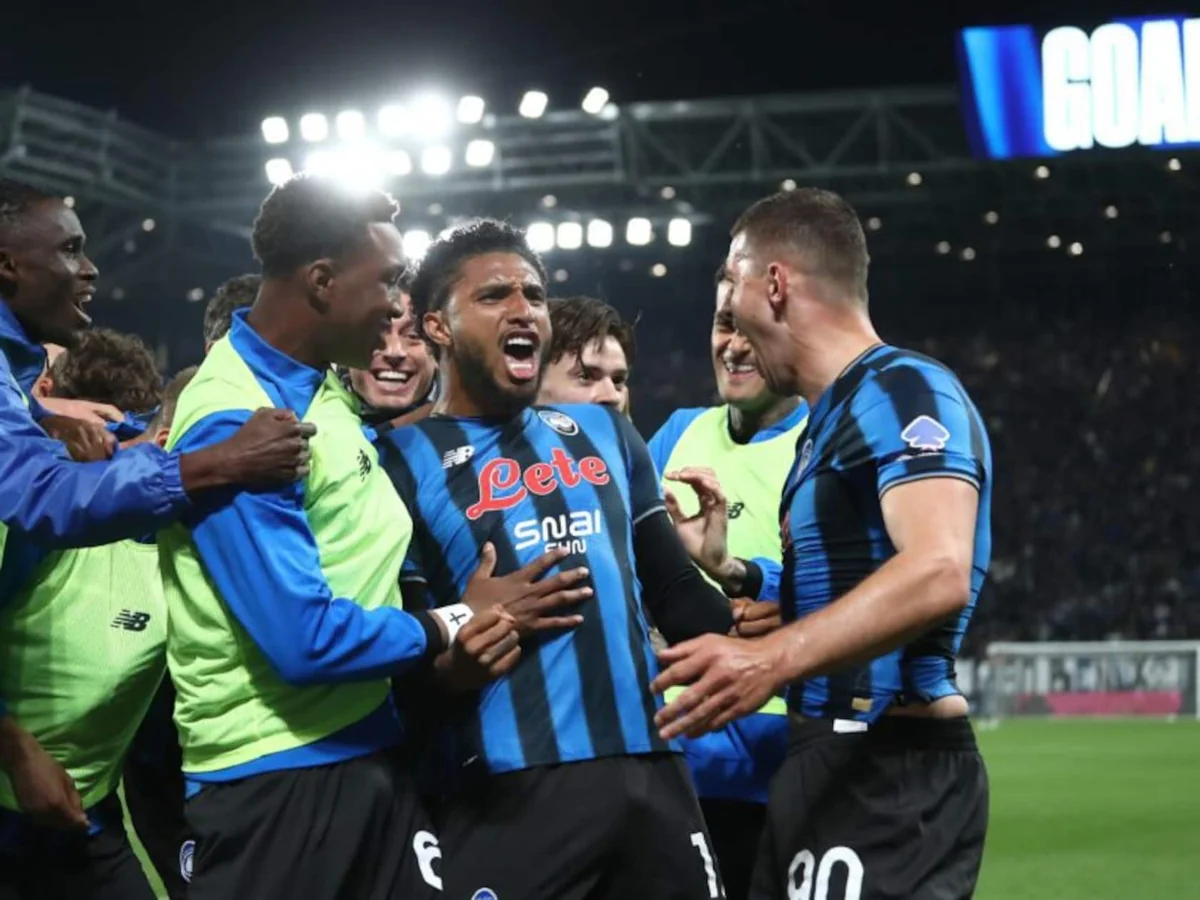 Manchester United’s $50 Million Midfielder Deal Hinges on a Second Medical Test
