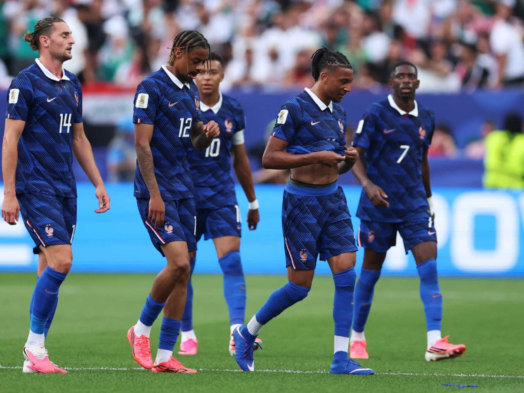 France vs. Paraguay in 100-Degree Heat. FIFA’s Safety Rules Might Not Be Enough.