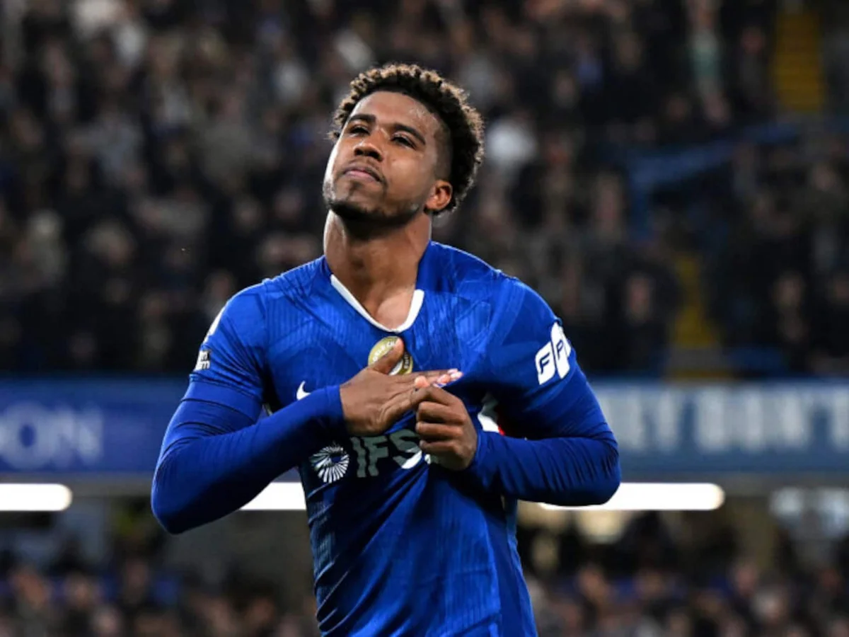 Manchester United Beat Out Rivals for Chelsea’s Andrey Santos in £50M Deal