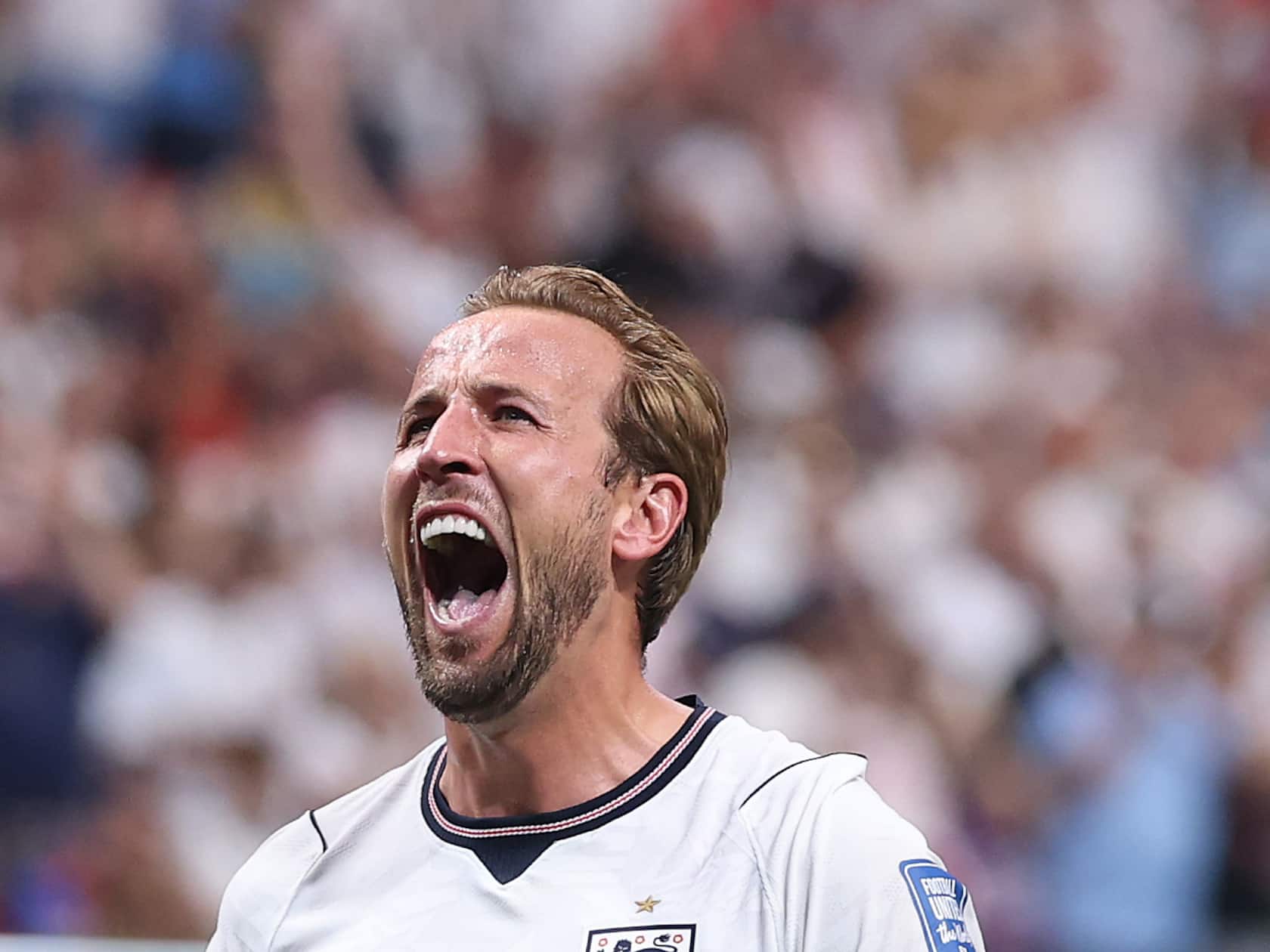 England Survives Mexico’s Azteca Test to Advance to World Cup Quarterfinals
