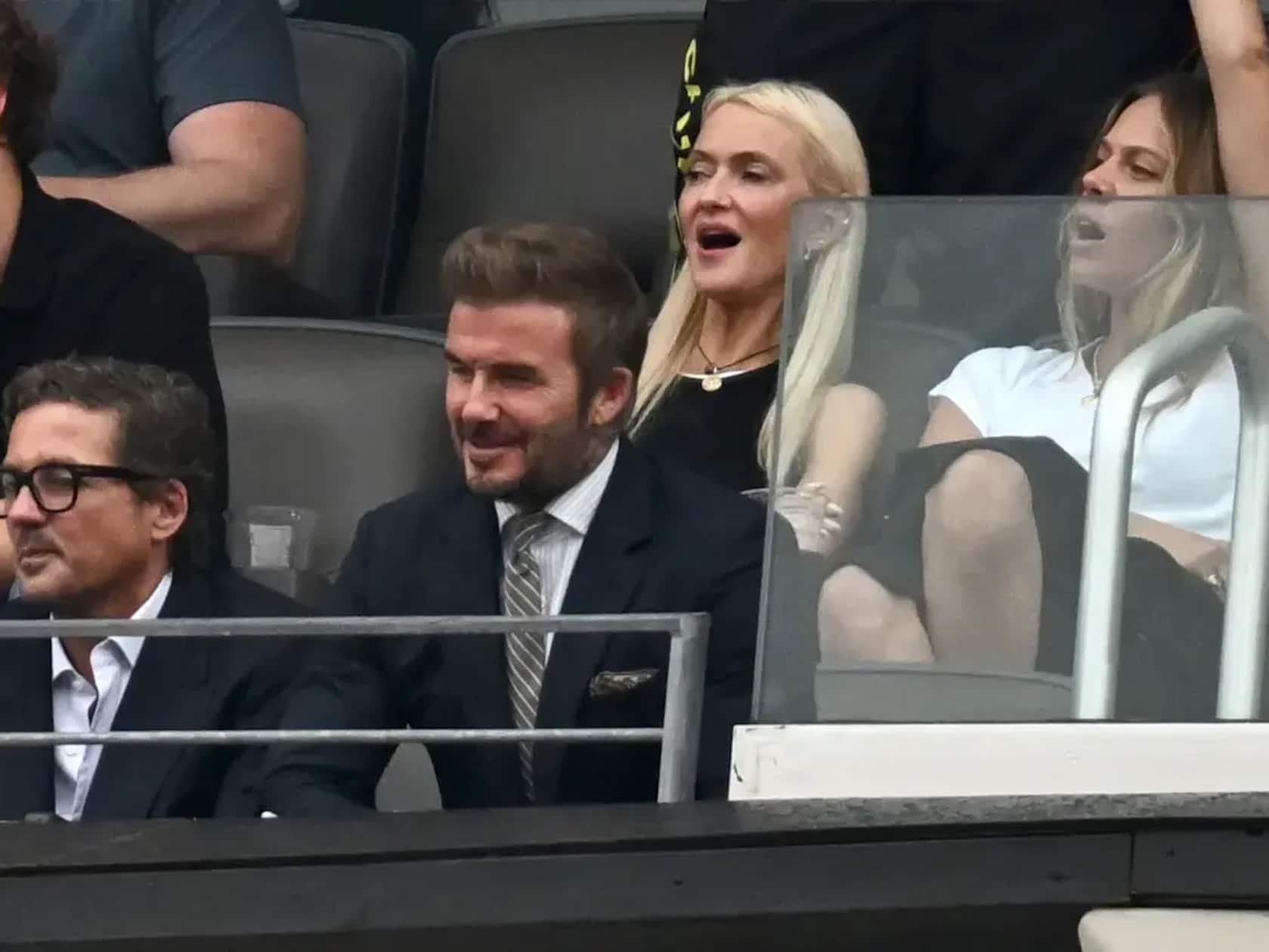 David Beckham and Diego Simeone Pose for a Photo 26 Years After That World Cup Red Card