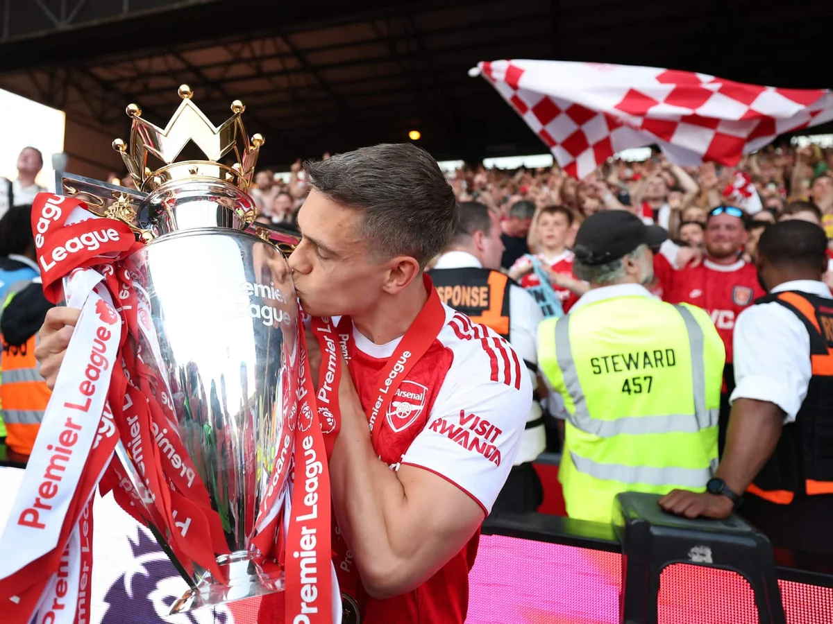 Arsenal Gets €20M for Trossard as Belgian Heads to Besiktas