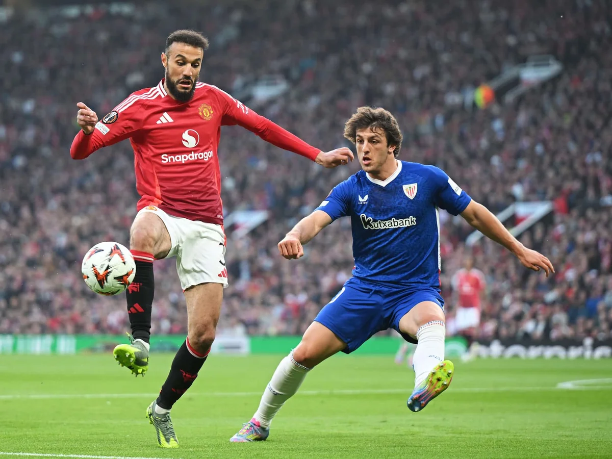 Milan Eyes Mazraoui as Amorim Push Runs Into Manchester United Wall