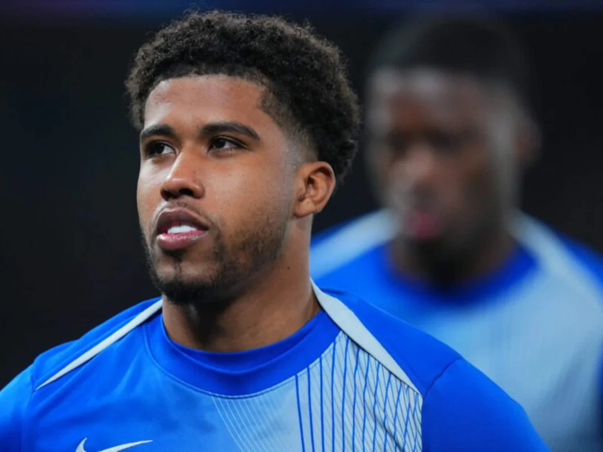 Chelsea’s Asking Price for Andrey Santos Could Reshape Man United’s Midfield Plans