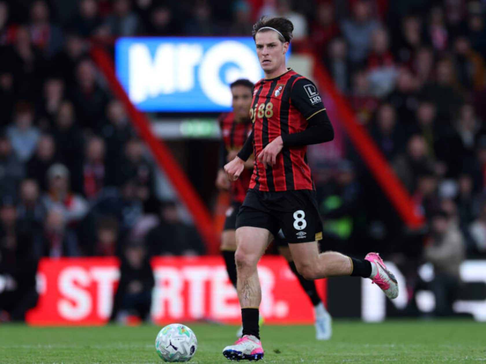Manchester United Won’t Back Down From Alex Scott Chase Despite Bournemouth’s £80 Million Price Tag
